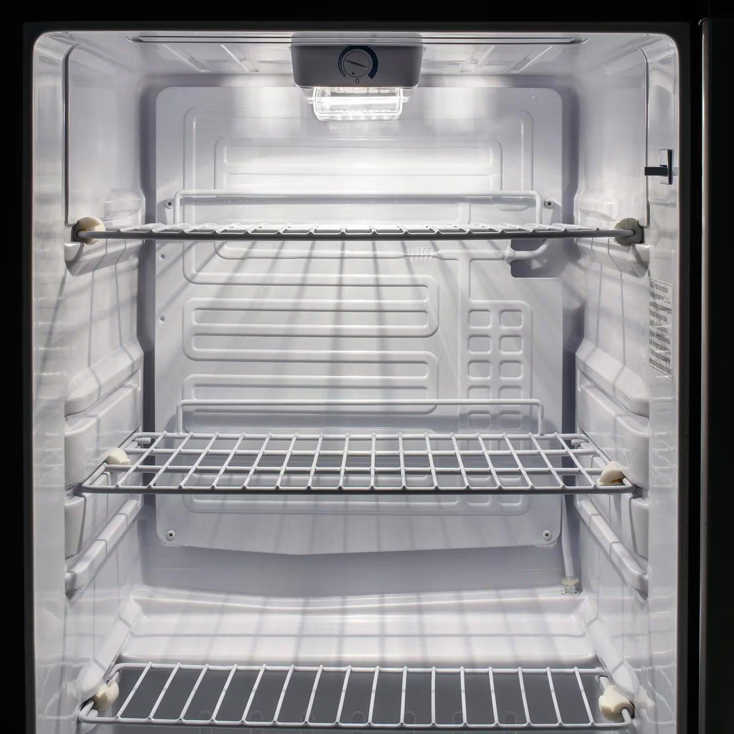 Blaze 20" compact refrigerator 4.4 CF
