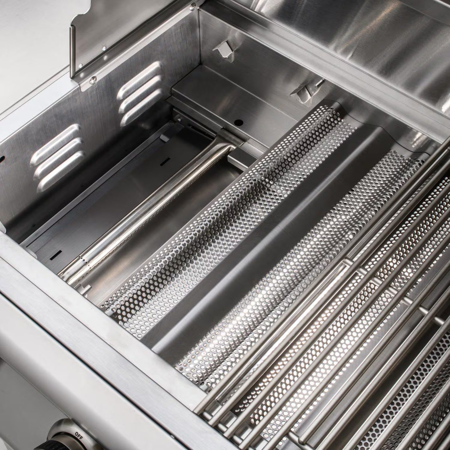 Blaze LBM 32 inch 4-Burner Grill