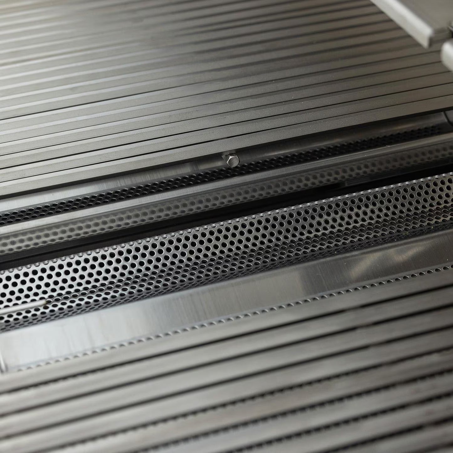 Blaze LTE PRO 32 Inch 4-Burner Gas Grill (New)