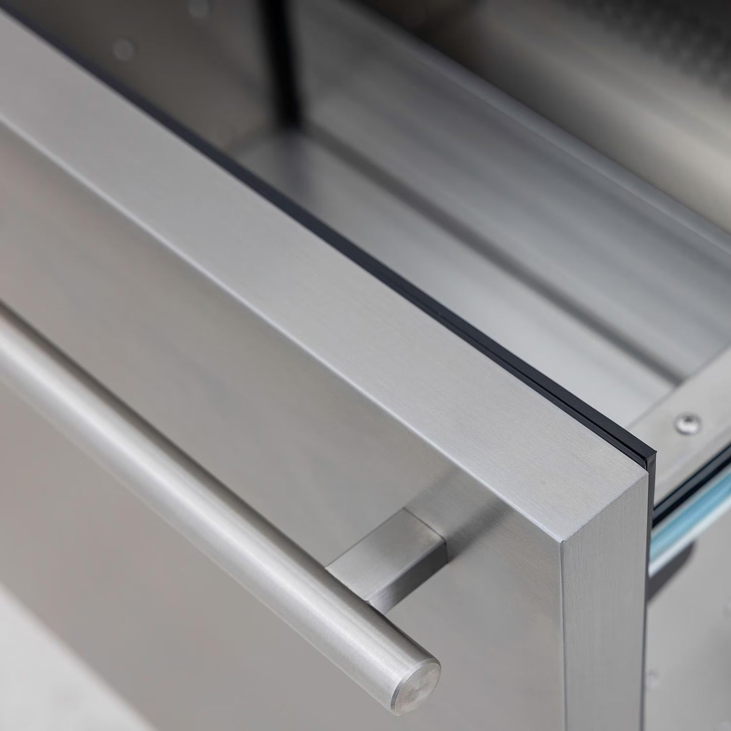 Blaze Double Drawer 5.1 Refrigerator