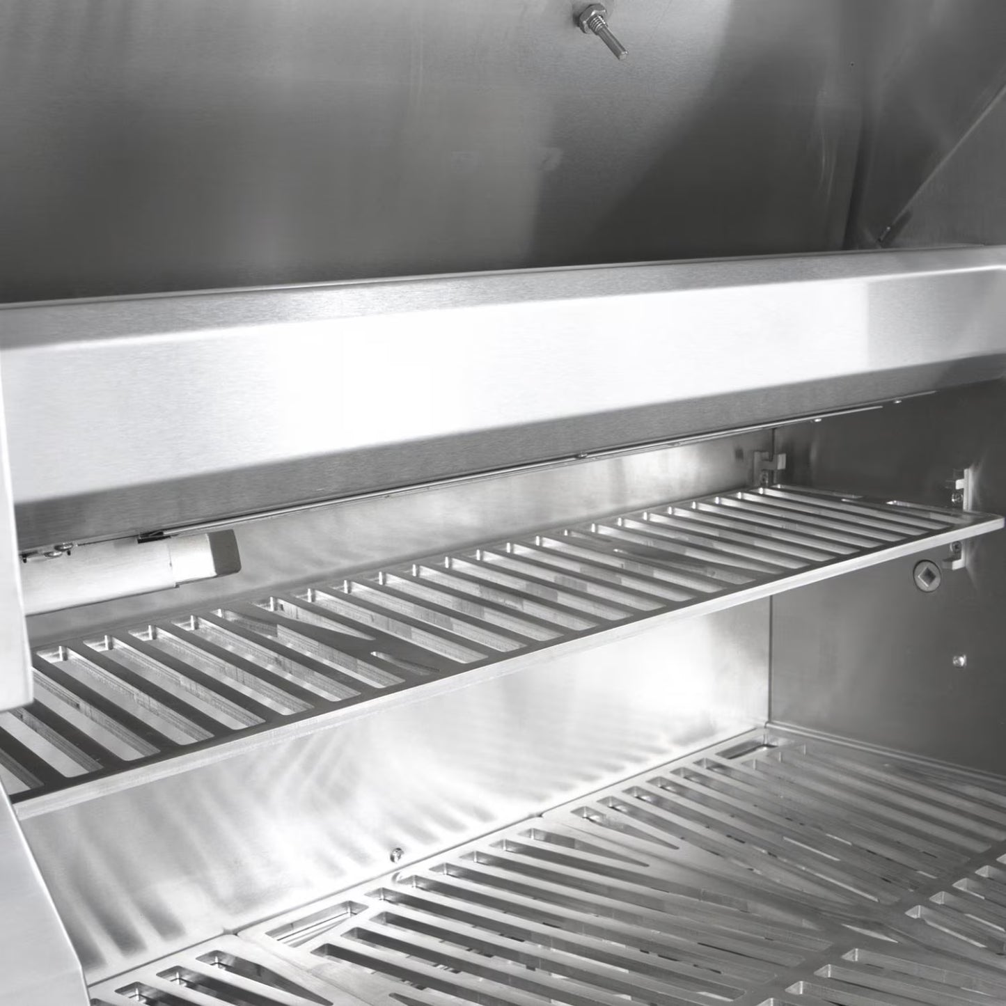 Hestan 36-Inch Built-In Natural Gas Grill W/ Rotisserie - Steeletto